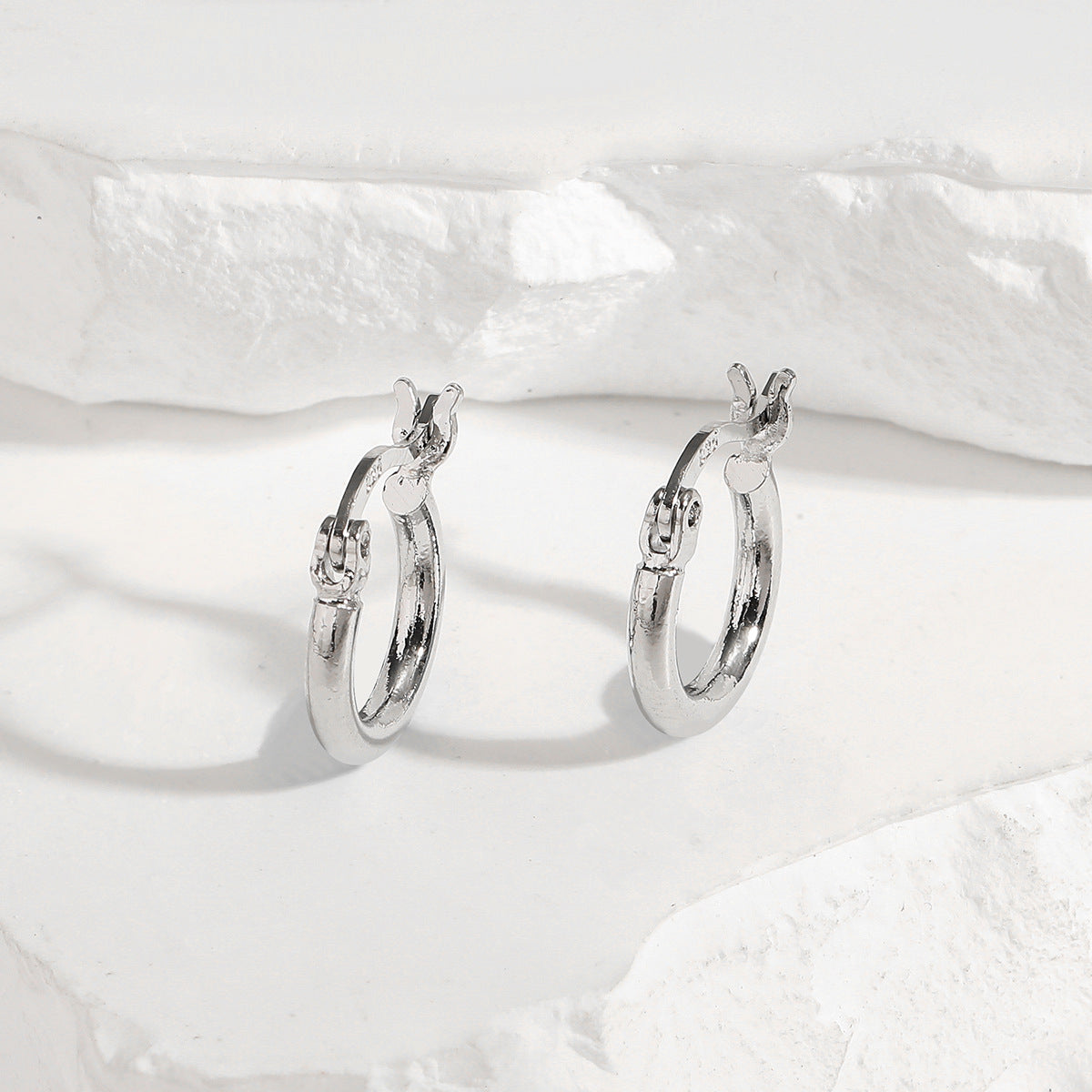 S925纯银耳扣 ins风简约时尚圆圈耳环耳圈 个性潮流圆环耳坠饰品