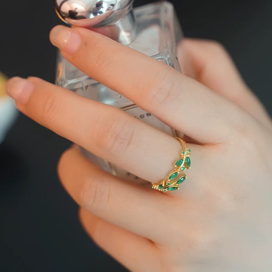 Green CZ Vintage Ring