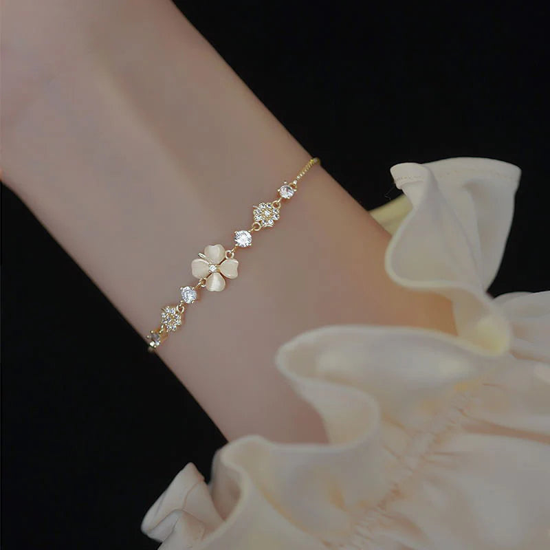 Clover Bracelet