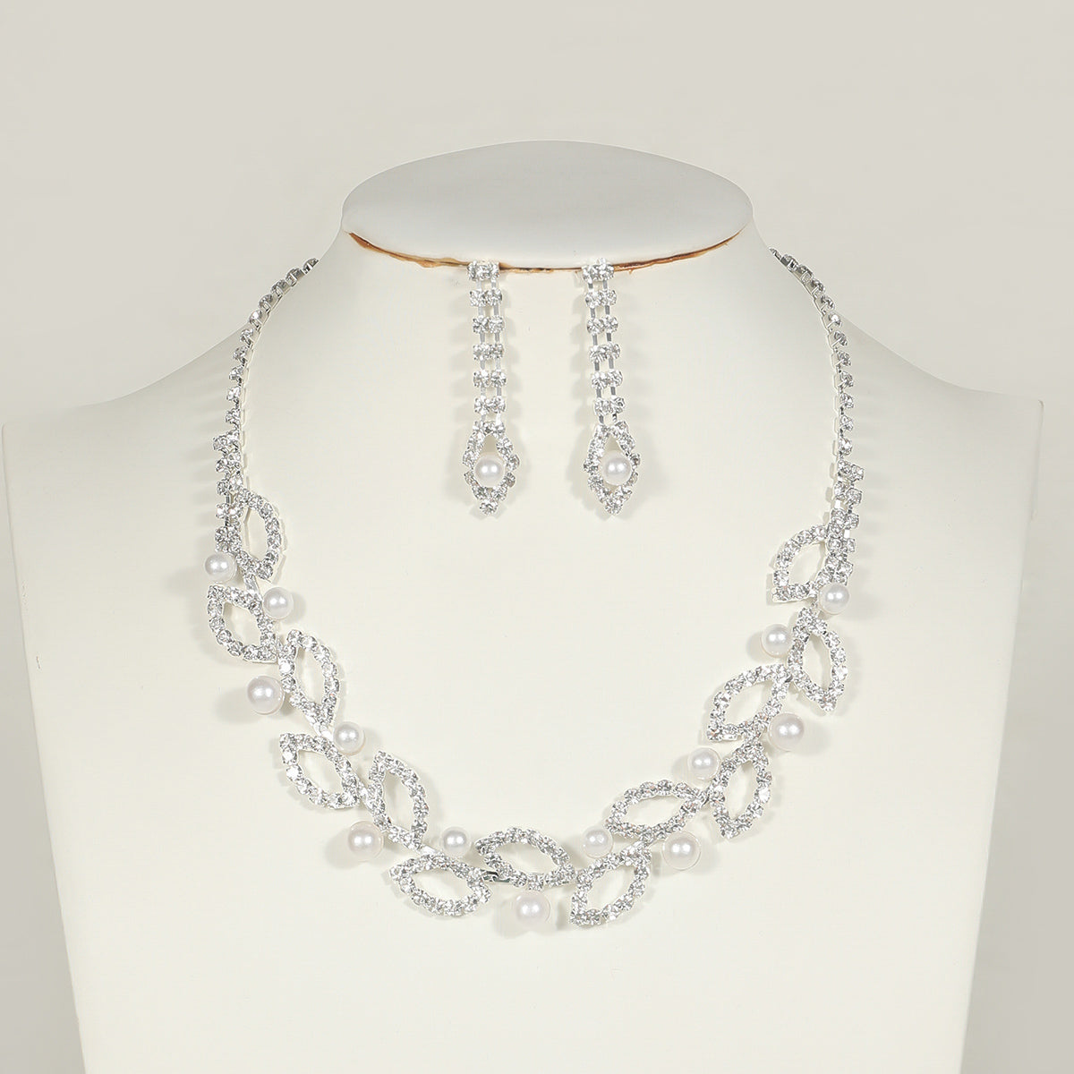 2-Piece Pearl Gemstone Jewelry Set