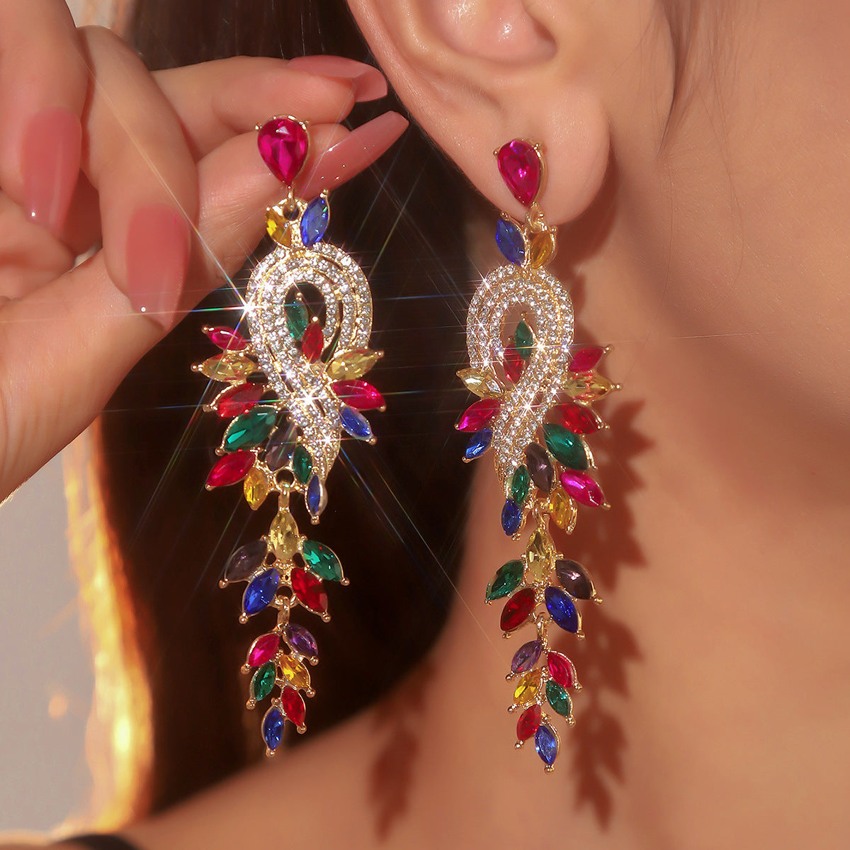 町卡 显脸小高级感彩色玻璃水钻耳环女 个性夸张耳钉耳饰earrings