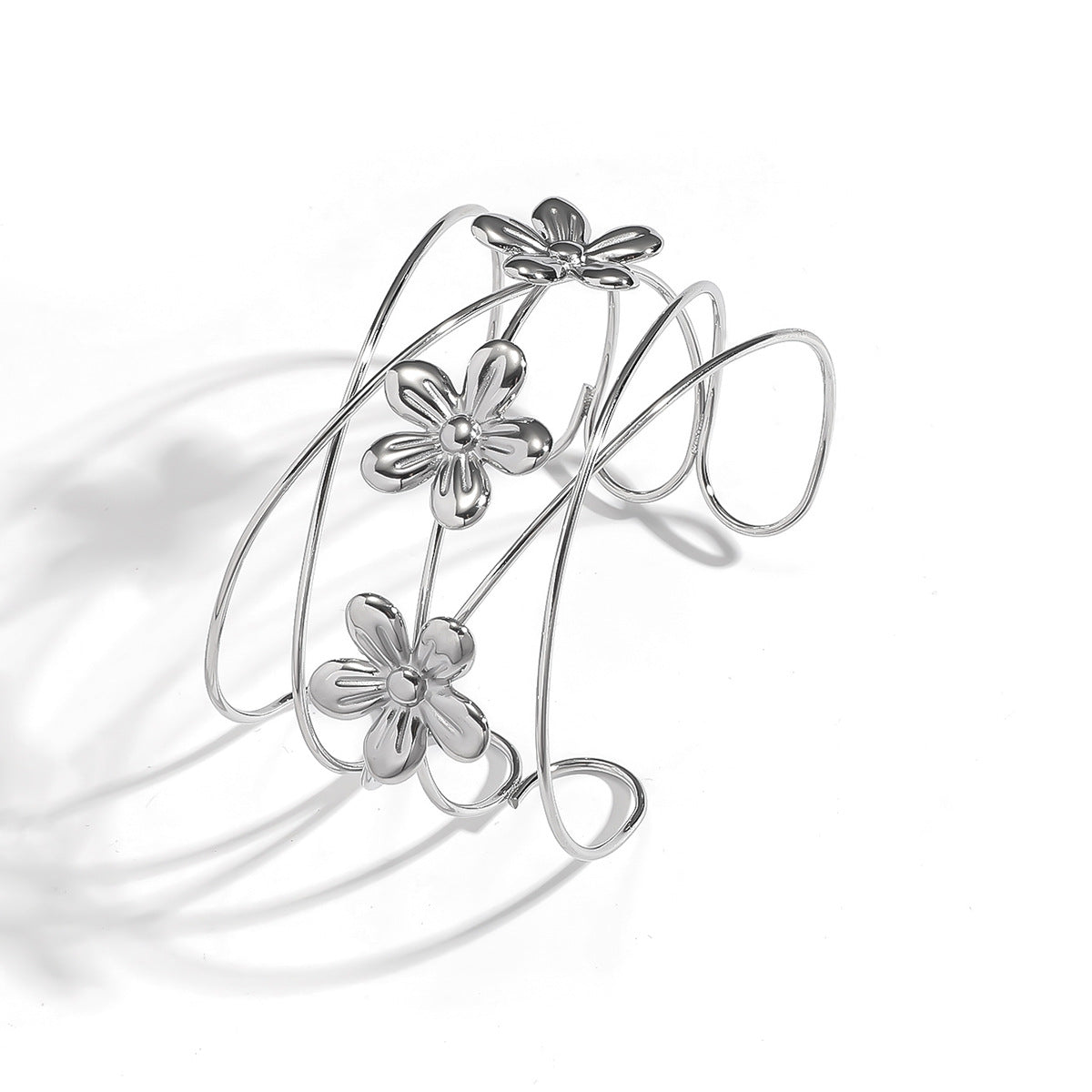麦芽欧美时尚热销不锈钢花瓣花朵开口女士手镯手环度假风跨境手饰