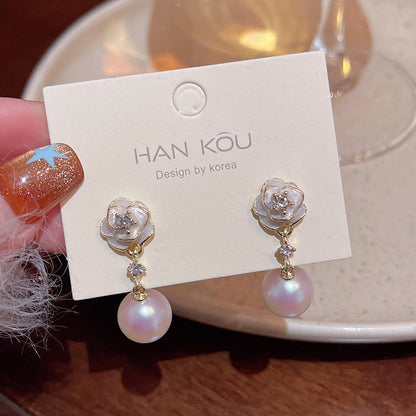 Sterling Silver S925 Needle Fresh Forest Style Flower Stud Earrings for Women, Vacation Style Light Luxury Minority Advanced Pearl Earrings