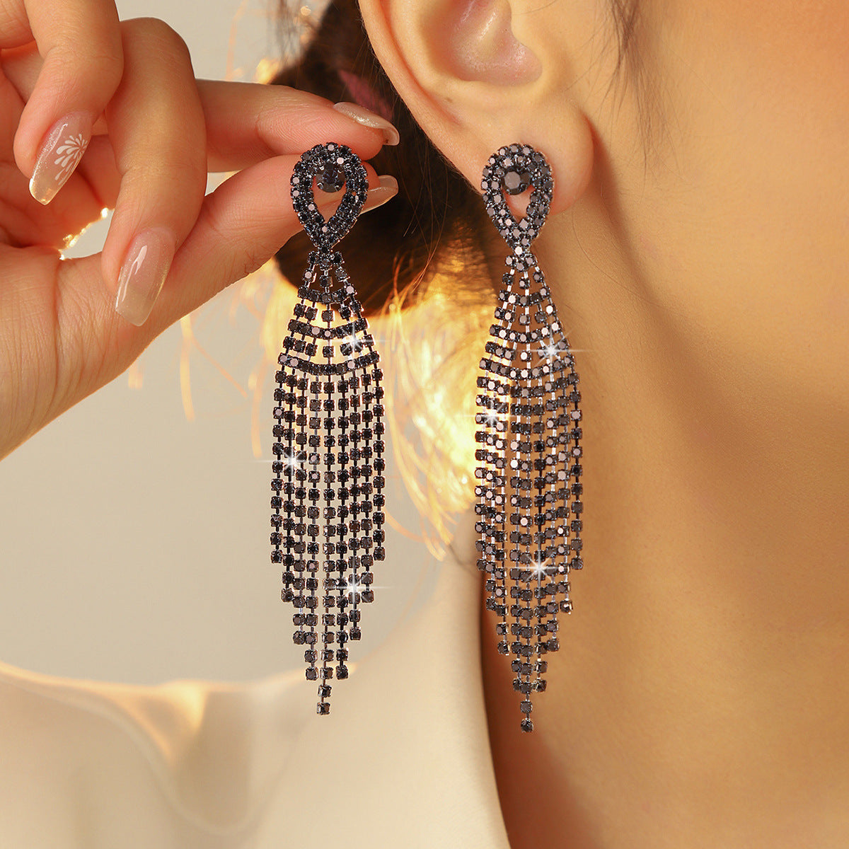 亚马逊爆款  时尚长款流苏耳环女 水钻耳环镶钻耳钉耳饰 全铜材质