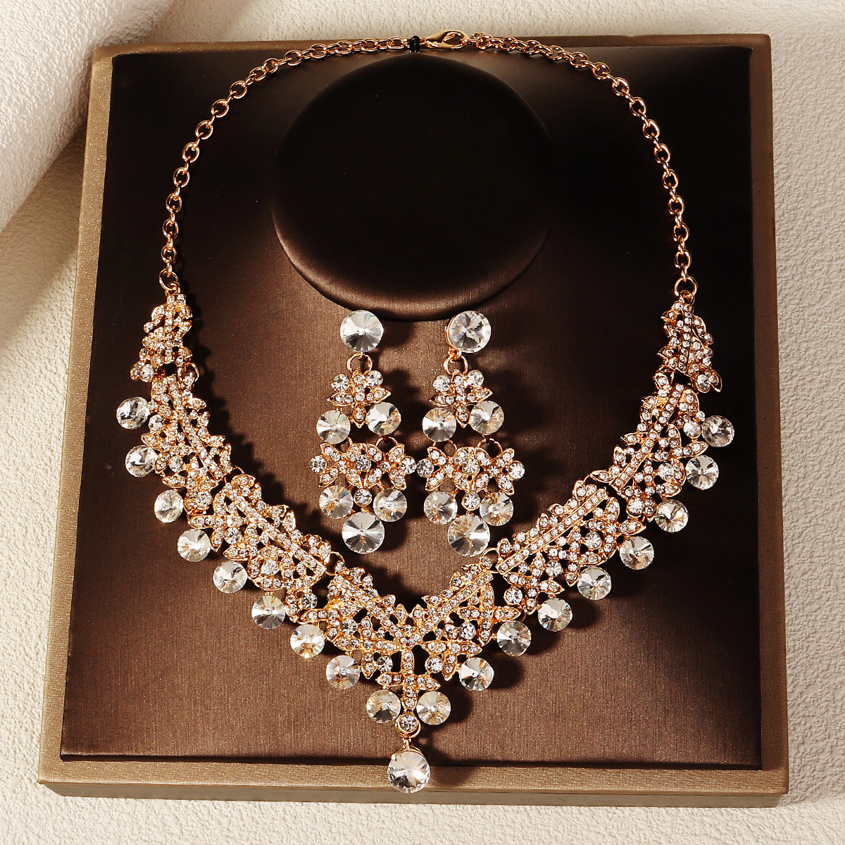 KFC--Exaggerated vintage alloy rhinestone earrings necklace women's set necklace