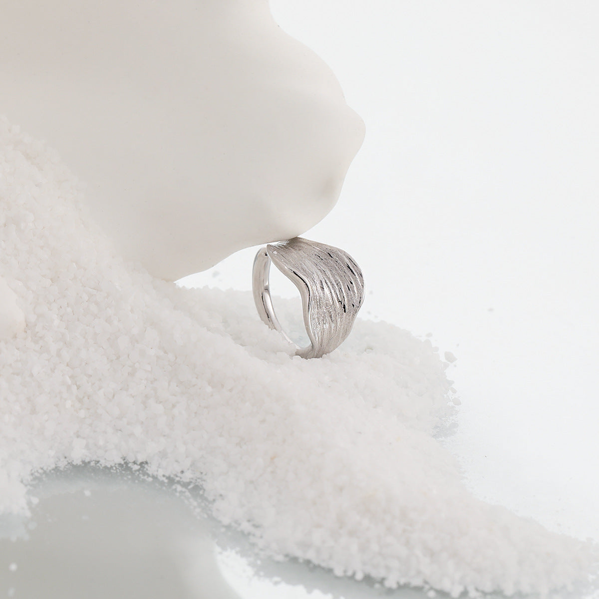 711哑光拉丝纹理耳夹女冷淡风S925纯银小众个性ins气质简约银耳饰