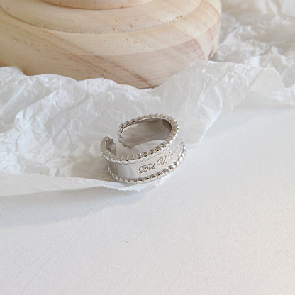 HJZ475 韩版S925纯银时尚个性CHIC风简约圆珠边宽面英文开口戒指