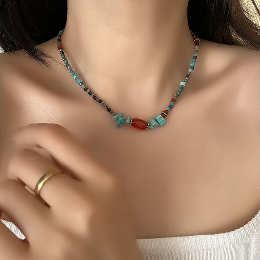 Fashionable collarbone chain with natural stone beads