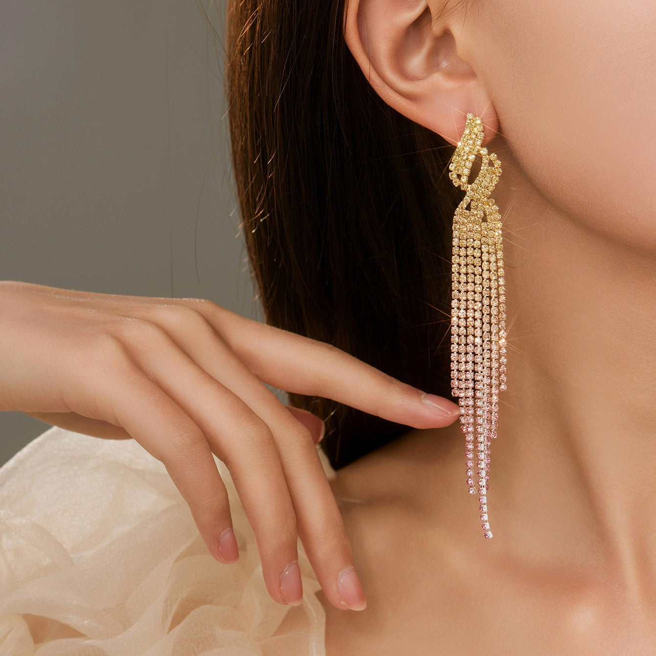 DINGKA时尚气质闪亮满钻长款流苏耳环女 高级感红色耳钉耳饰品