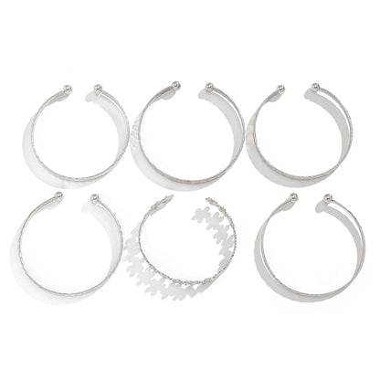 Sweet & Cool Carved Pattern Flower Bracelet, Fashionable Metal Texture Stackable Bangle