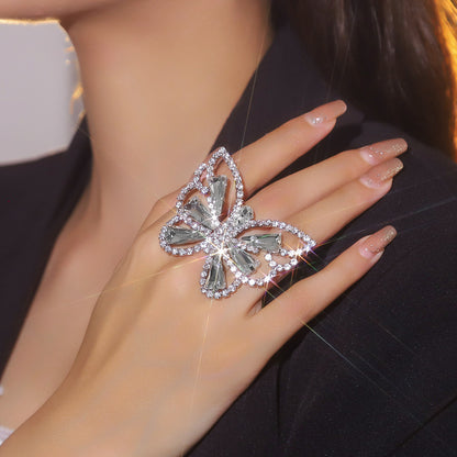 町卡高端华丽闪亮水晶蝴蝶形戒指女 小众设计水钻戒指指环