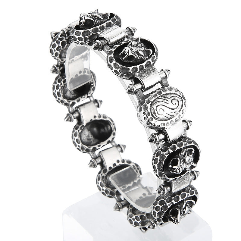 复古做旧捶打纹圆牌机车手环 朋克风霸气钛钢钉子狼头男士手链