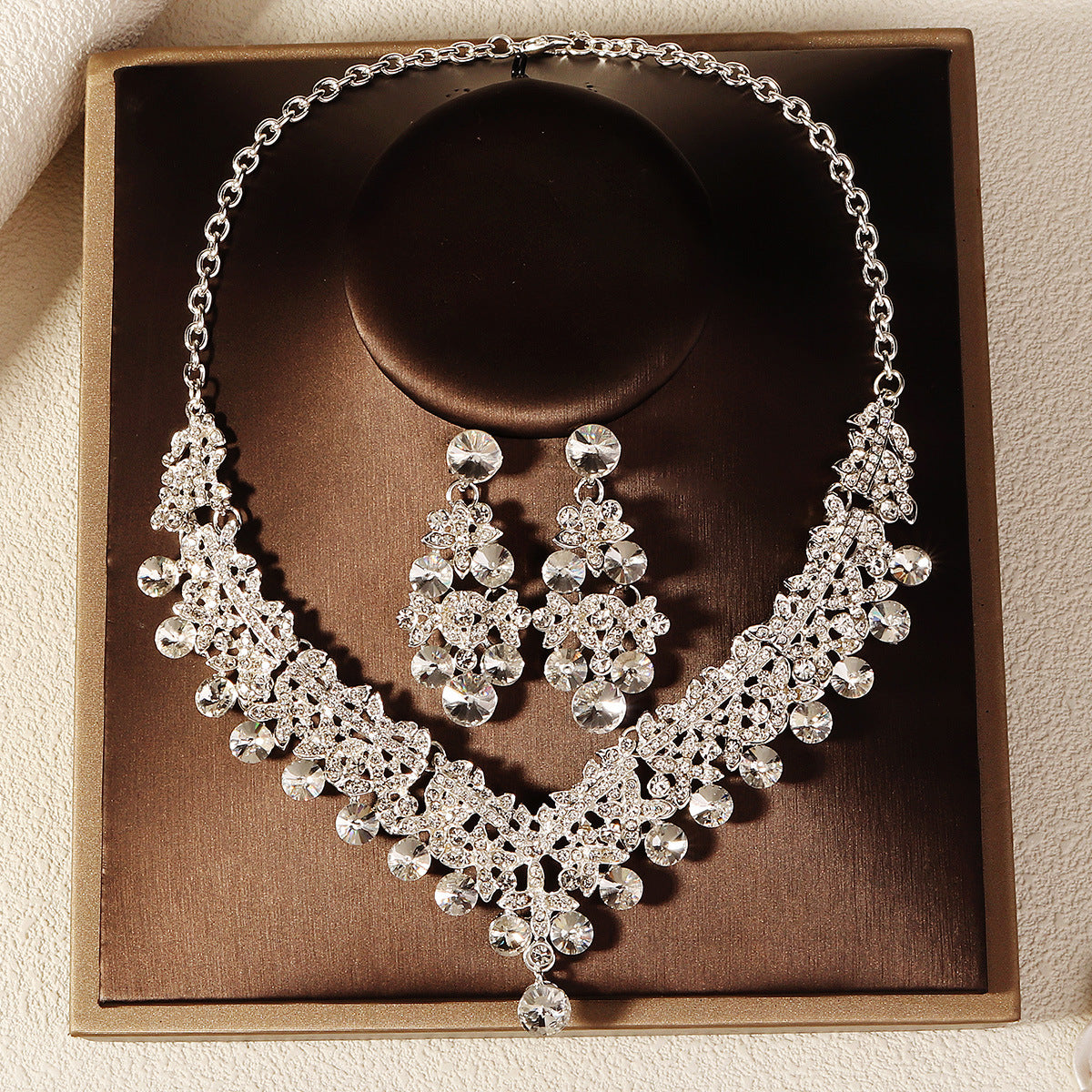 KFC--Exaggerated vintage alloy rhinestone earrings necklace women's set necklace