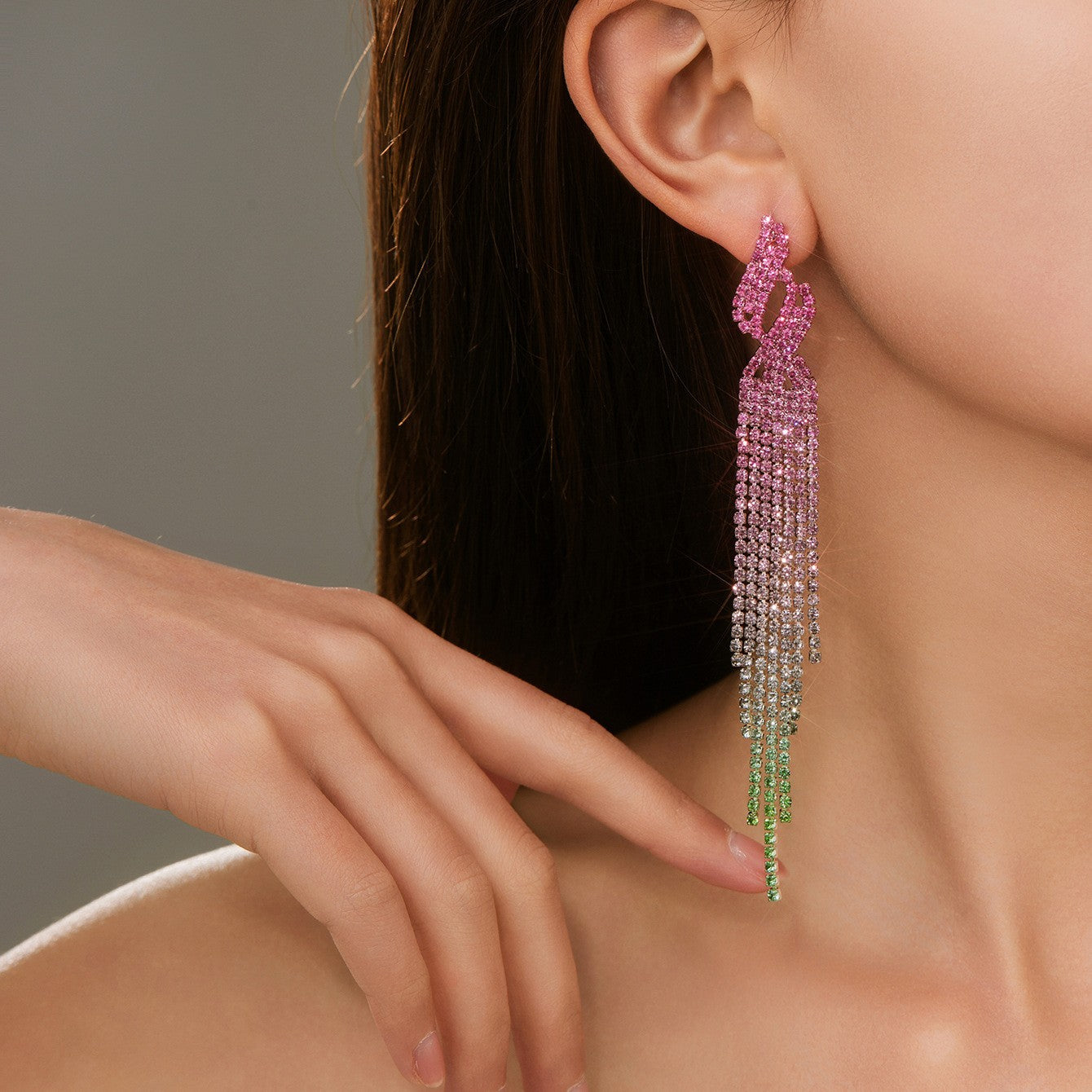 DINGKA时尚气质闪亮满钻长款流苏耳环女 高级感红色耳钉耳饰品