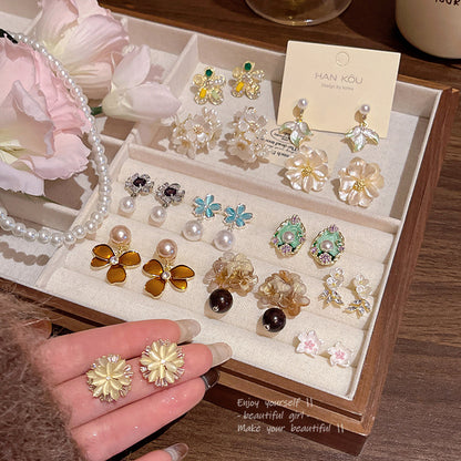 Sterling Silver S925 Needle Fresh Forest Style Flower Stud Earrings for Women, Vacation Style Light Luxury Minority Advanced Pearl Earrings