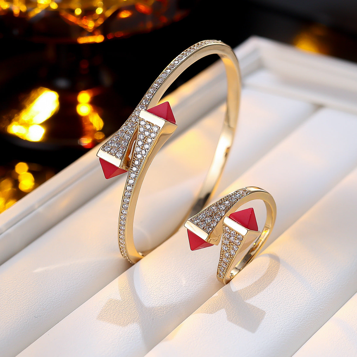 Light Luxury Niche Design Zircon Bracelet & Ring Set, Vintage Jewelry Set