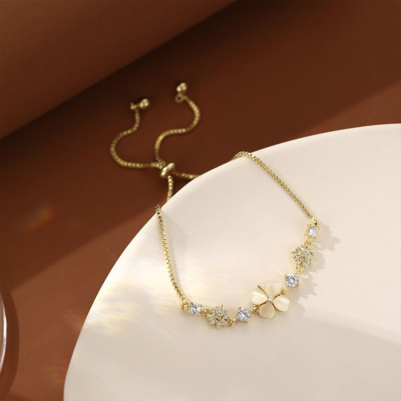 Clover Bracelet