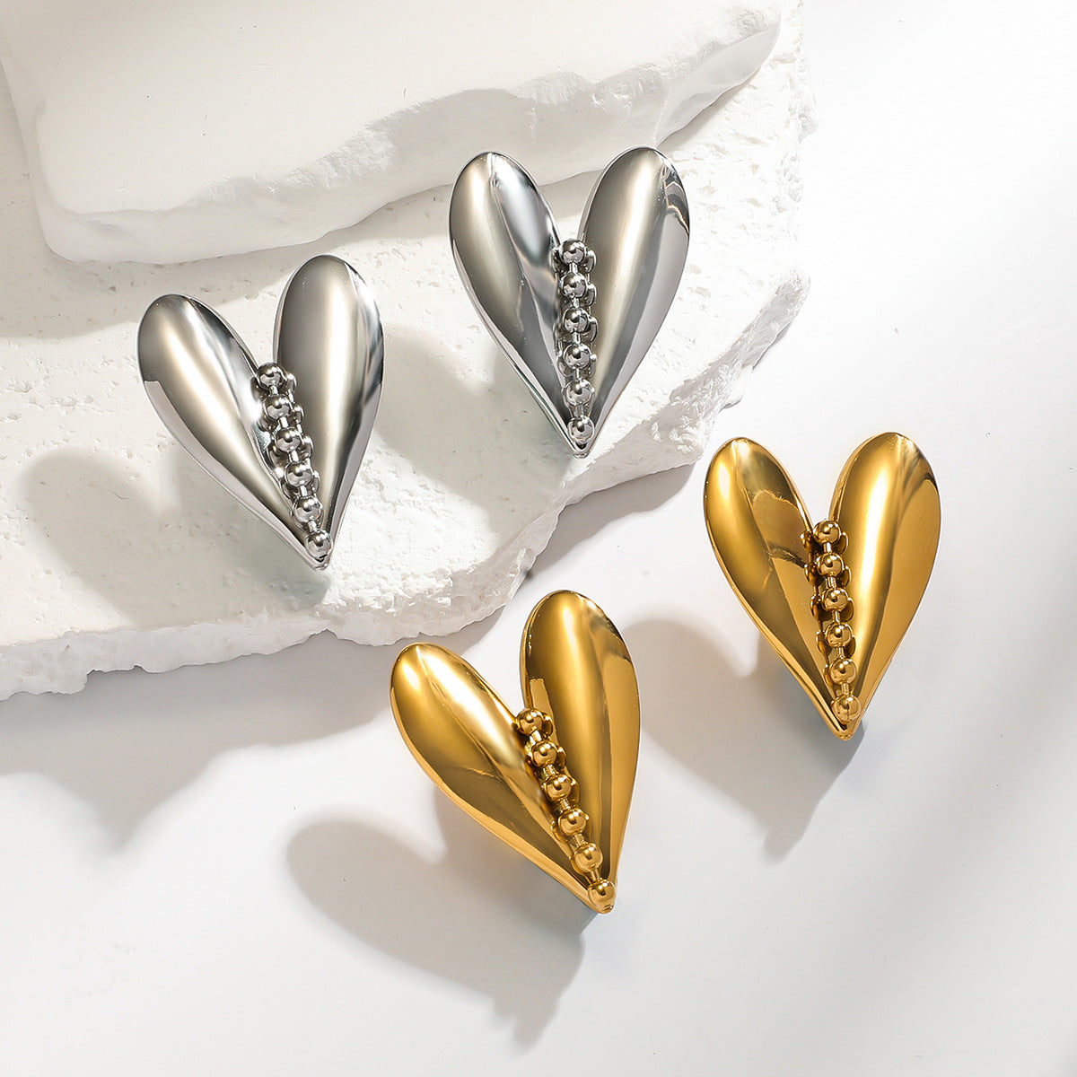 麦芽欧美跨境不锈钢钛钢爱心耳环耳钉女士设计感18k金耳饰earings