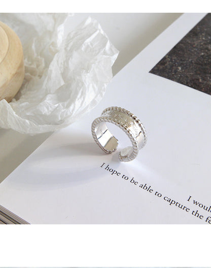 HJZ475 韩版S925纯银时尚个性CHIC风简约圆珠边宽面英文开口戒指