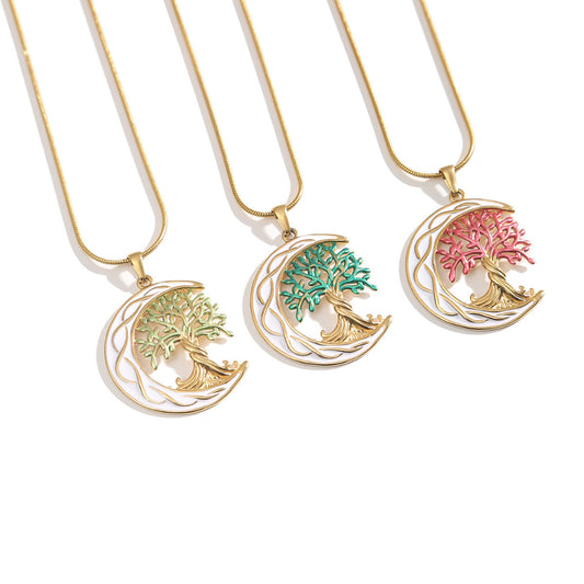 Teardrop Pendant Necklace