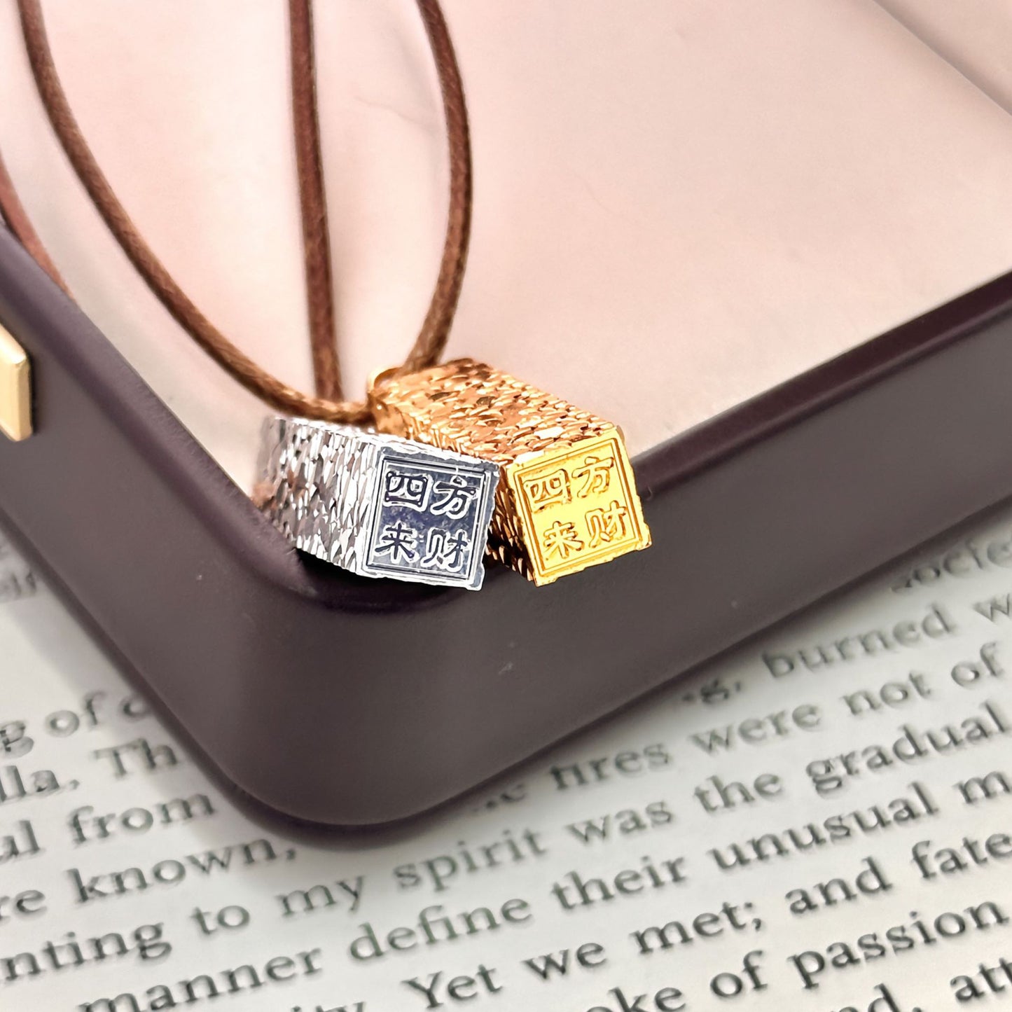 Gold Pendant Necklace